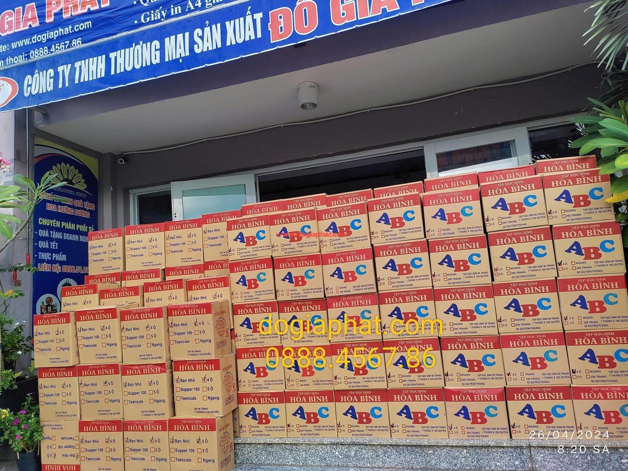 Tập học sinh giá rẻ cho từ thiện